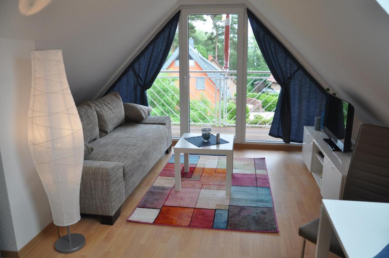 Ferienhaus Mueritzzauber / 1 Zimmer Dachgeschoss-Appartement เรอเบล ภายนอก รูปภาพ