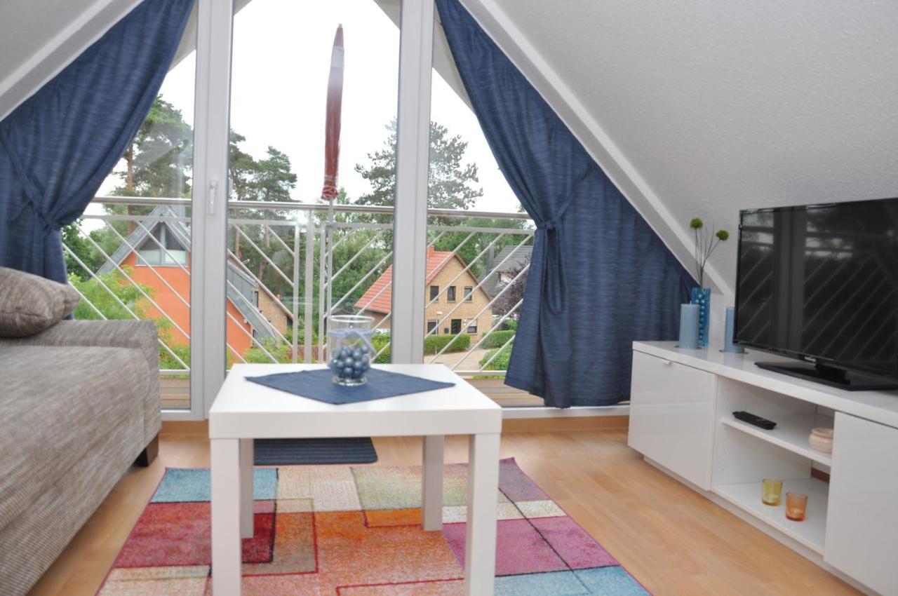 Ferienhaus Mueritzzauber / 1 Zimmer Dachgeschoss-Appartement เรอเบล ภายนอก รูปภาพ